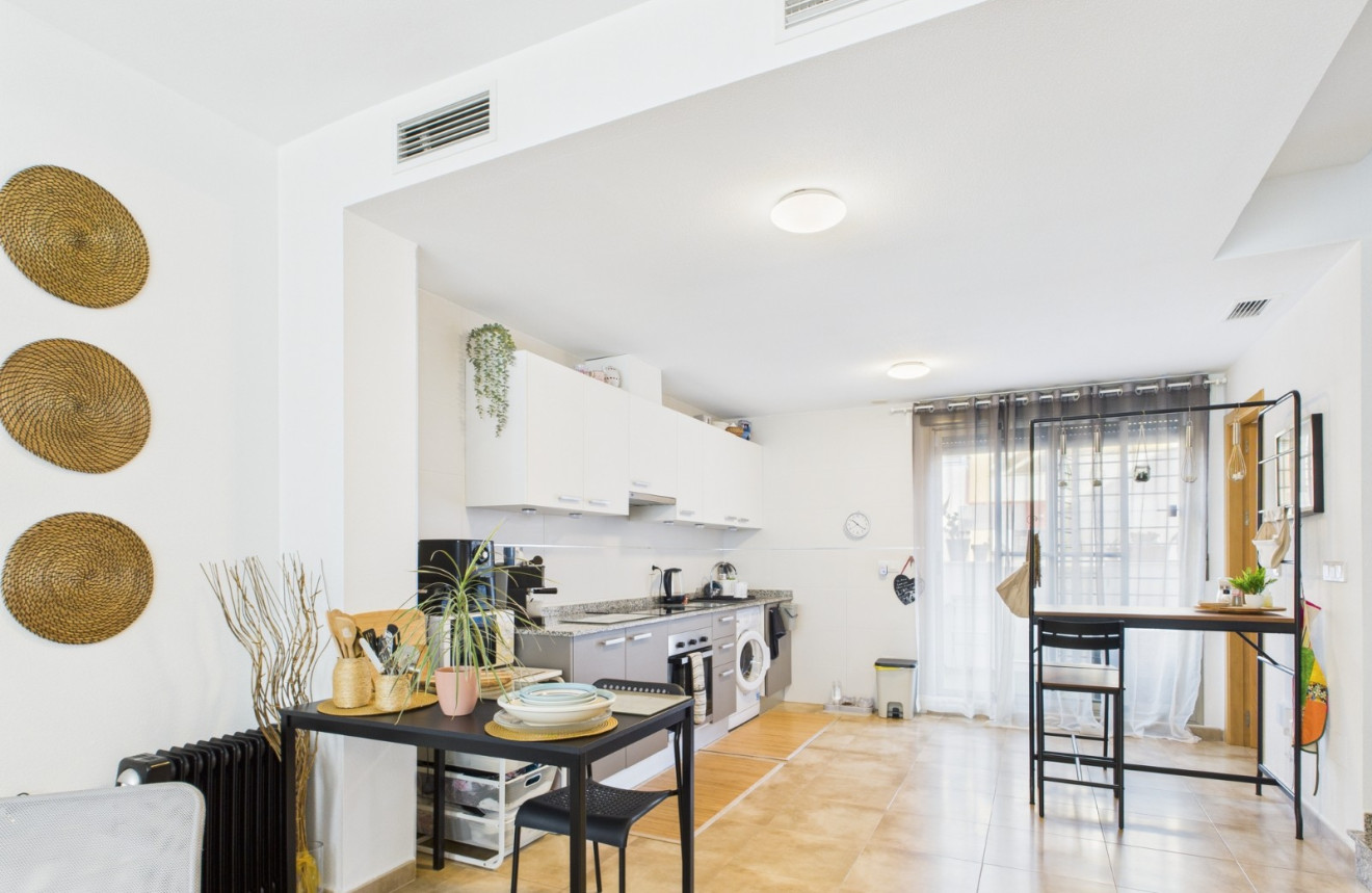 Resale - Townhouse - Los Alcázares