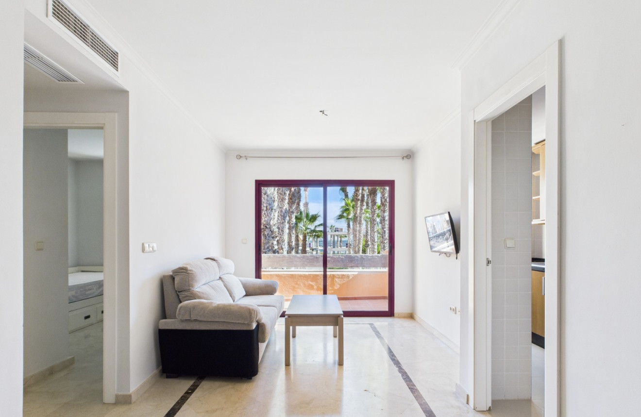 Wiederverkauf - Apartment - 