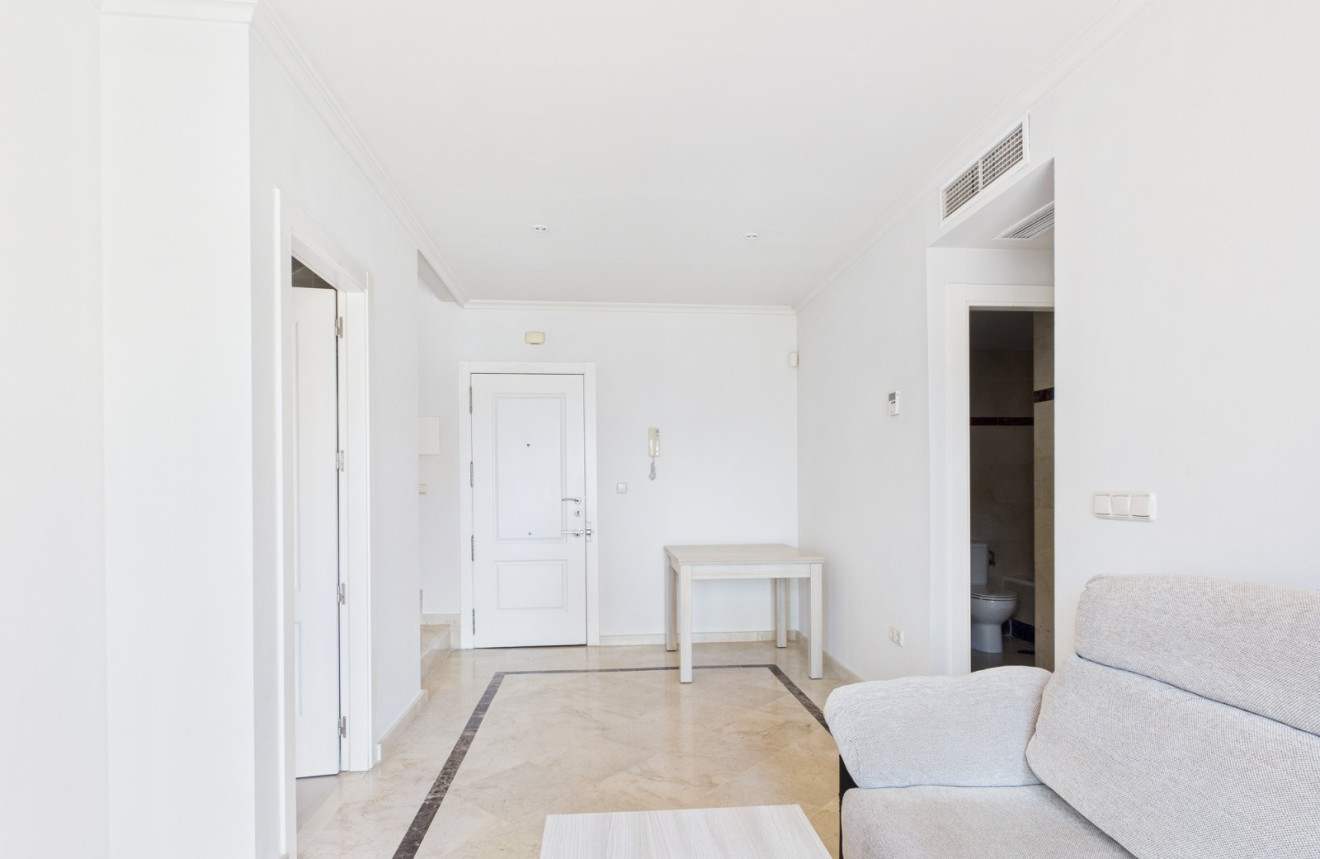 Wiederverkauf - Apartment - 