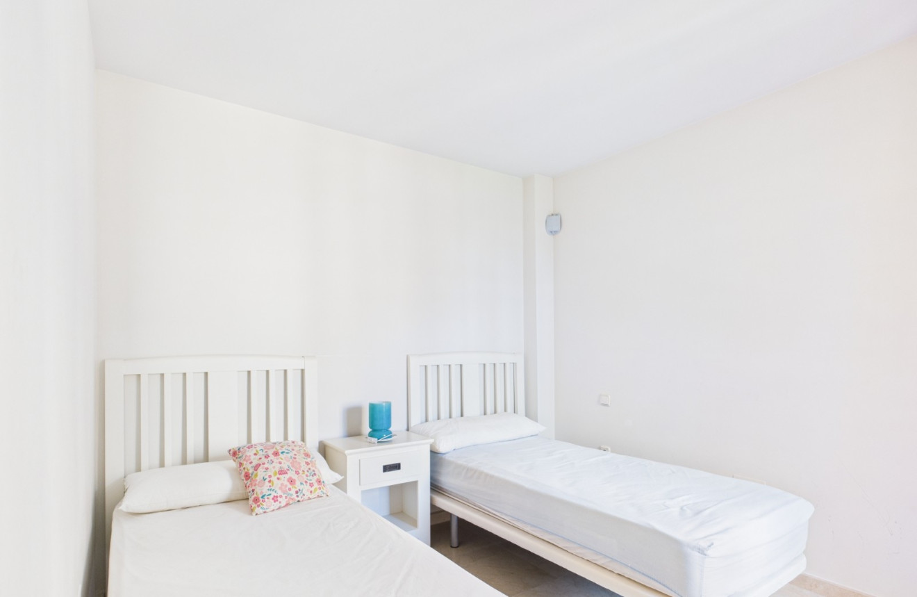 Wiederverkauf - Apartment - 