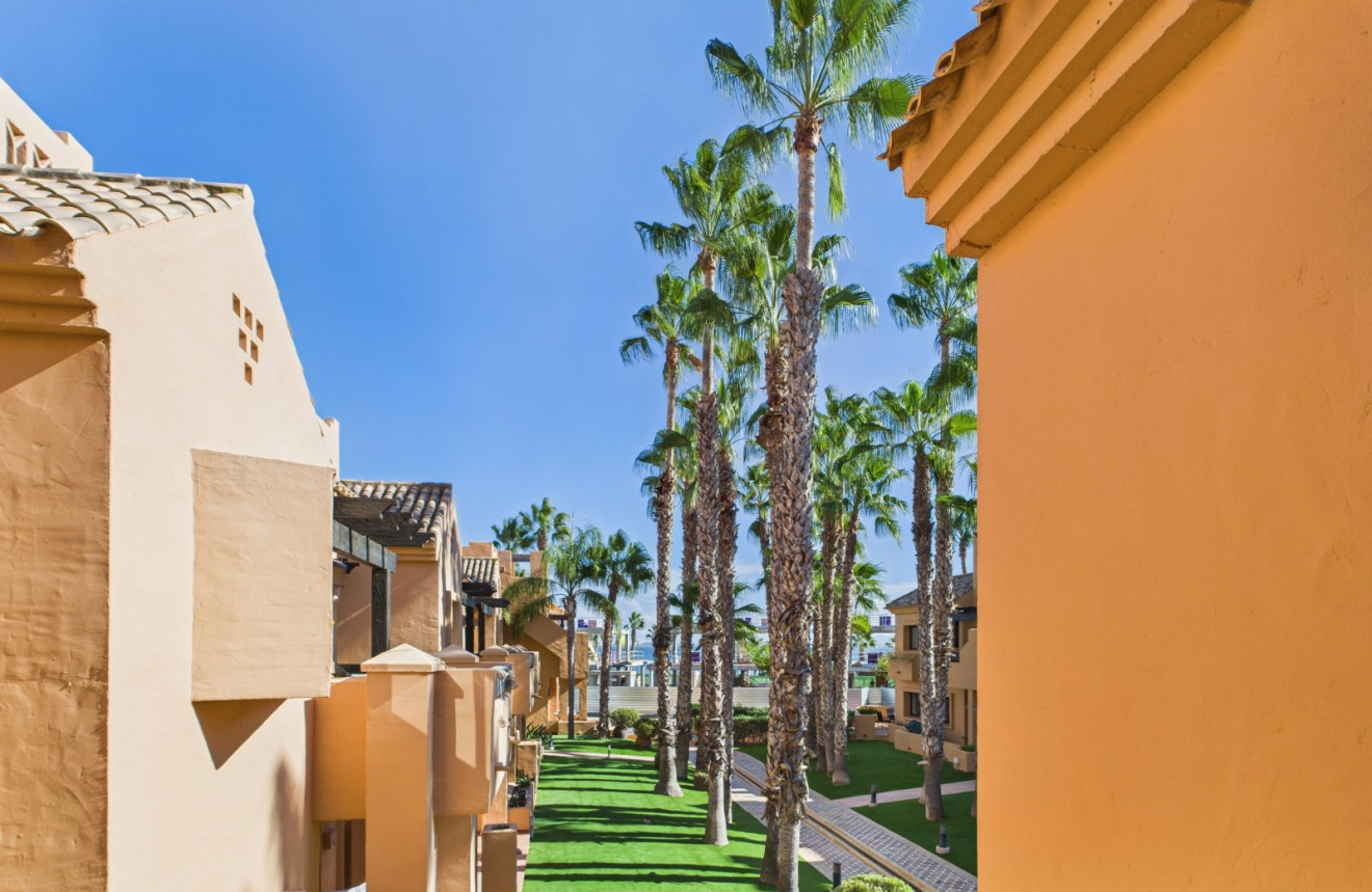 Wiederverkauf - Apartment - 