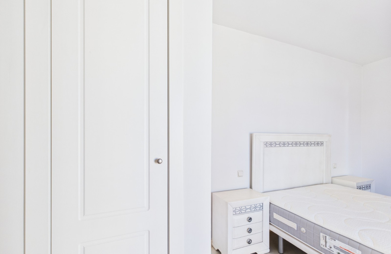 Wiederverkauf - Apartment - 