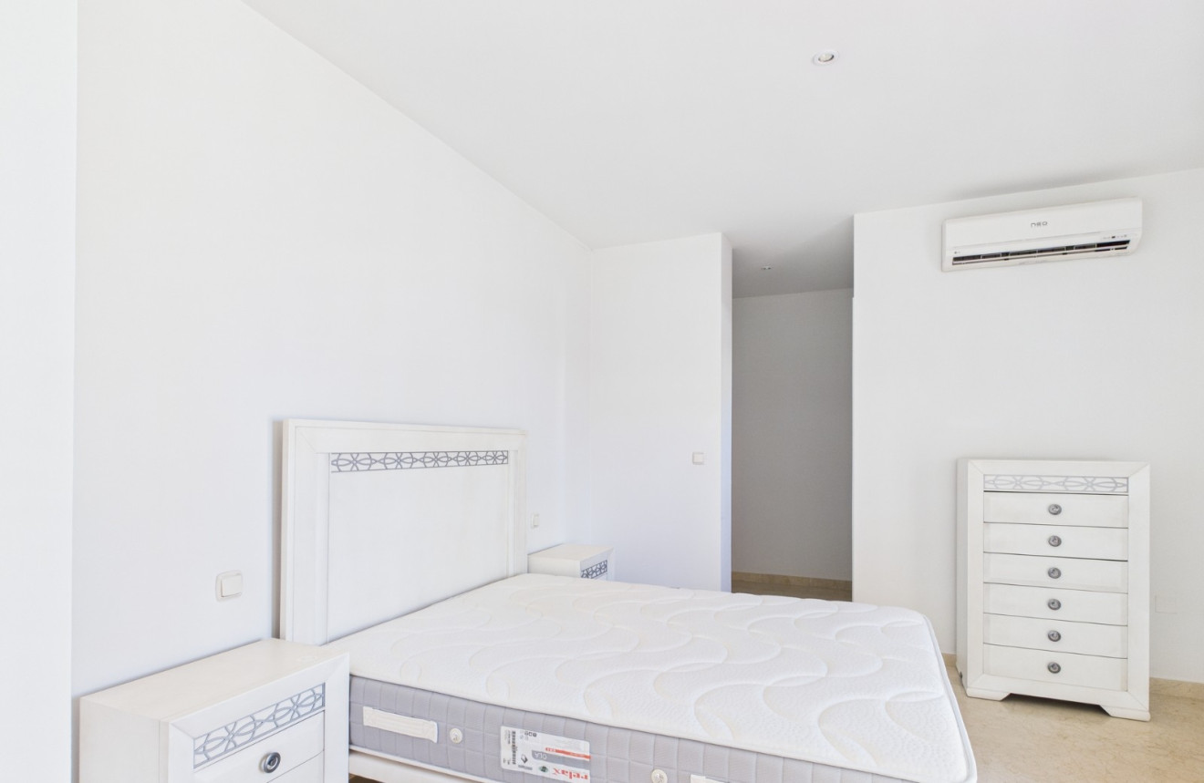 Wiederverkauf - Apartment - 