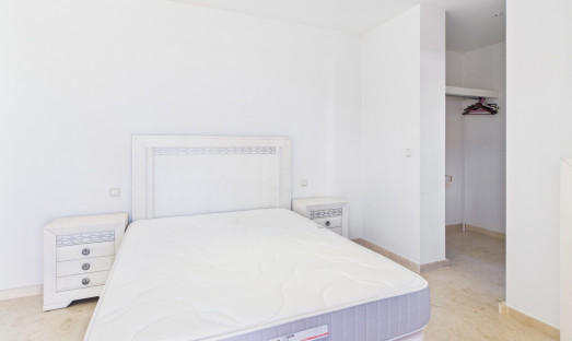 Wiederverkauf - Apartment - 