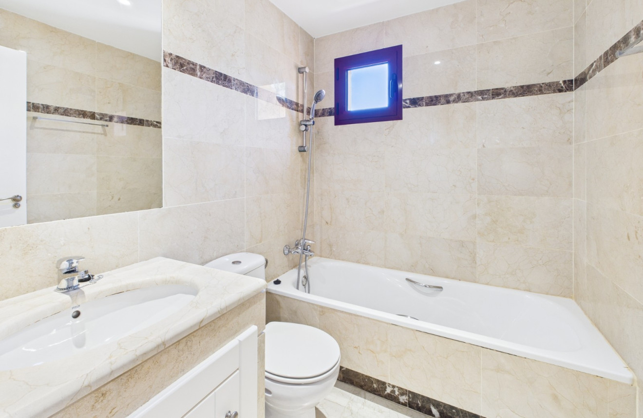 Wiederverkauf - Apartment - 