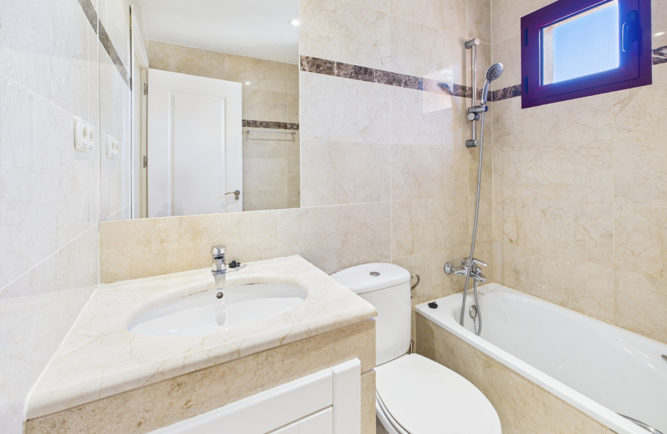 Wiederverkauf - Apartment - 