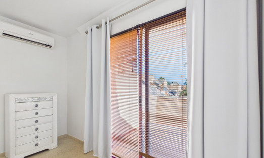 Wiederverkauf - Apartment - 