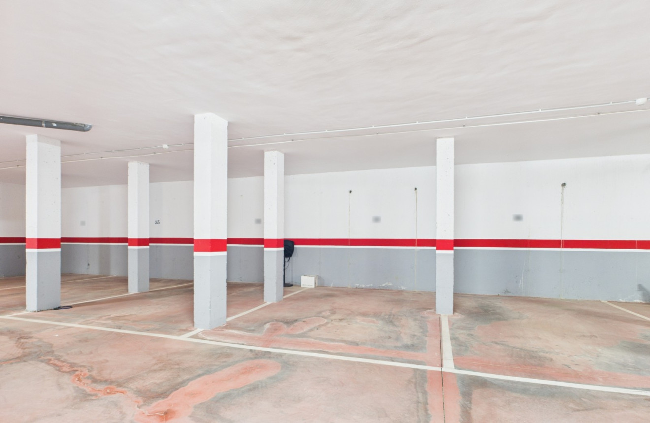 Wiederverkauf - Apartment - 