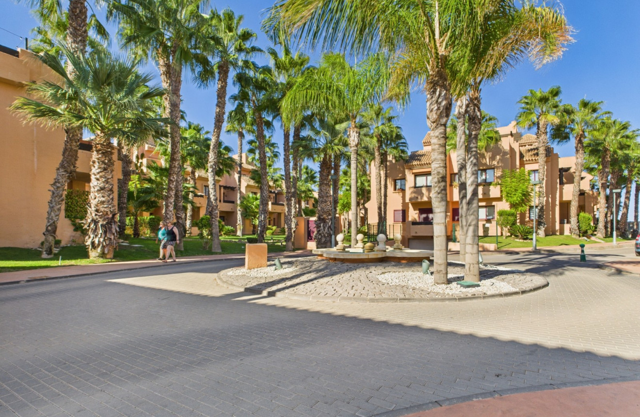 Wiederverkauf - Apartment - 