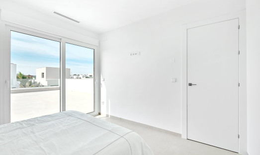 Obra nueva - Villa - Los Montesinos