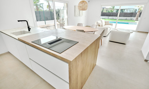 Obra nueva - Villa - Los Montesinos