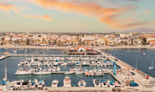 Neue Gebäude - Apartment - 