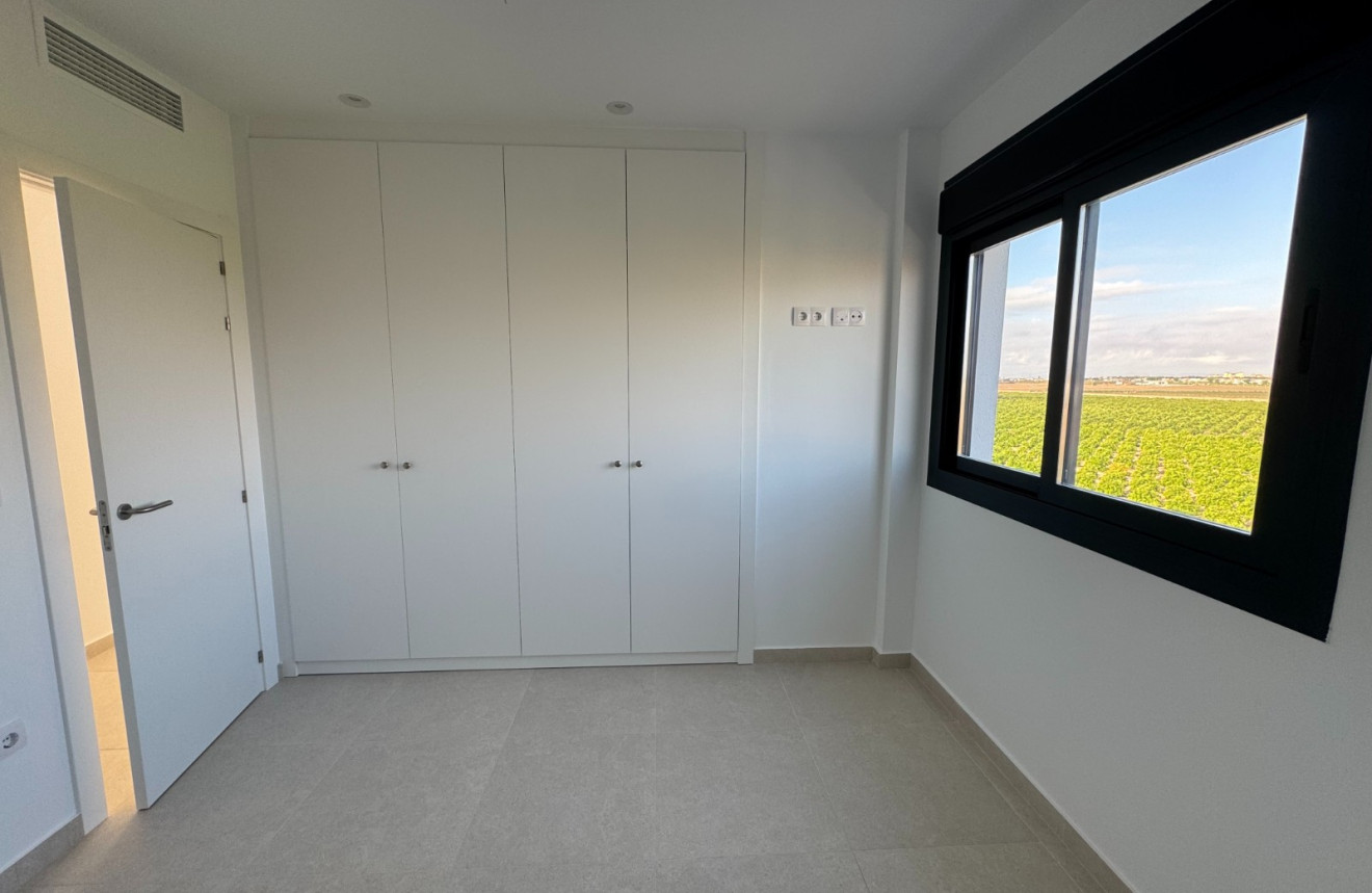 Resale - Apartment - Santa Rosalia Lake and Life Resort