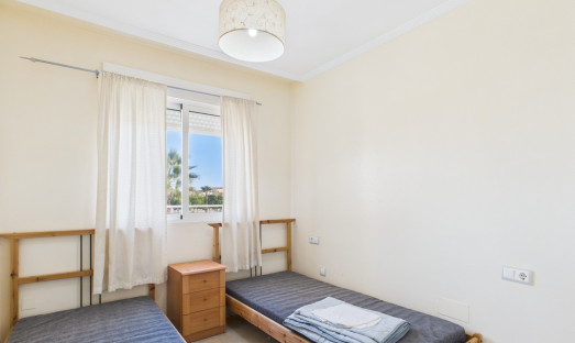 Herverkoop - Apartment - San Cayetano