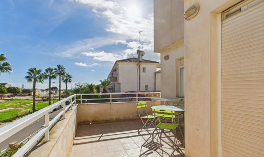 Herverkoop - Apartment - San Cayetano