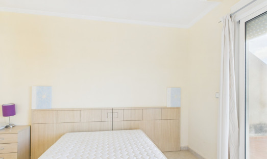 Herverkoop - Apartment - San Cayetano