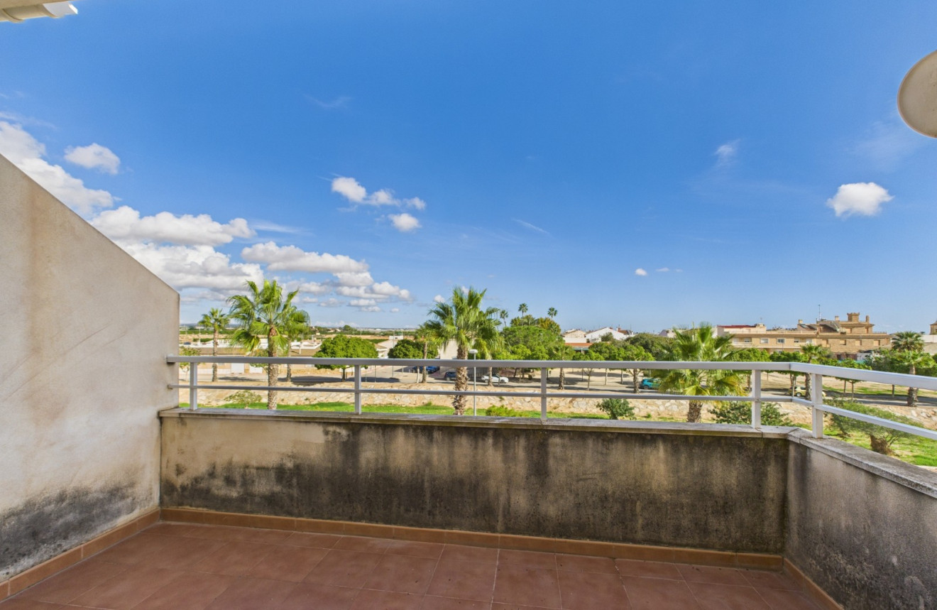 Herverkoop - Apartment - San Cayetano