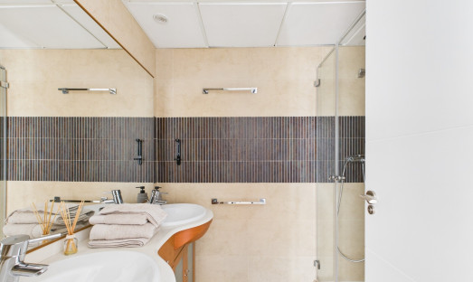 Neue Gebäude - Apartment - 