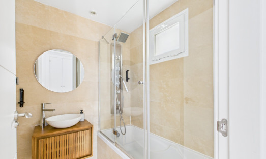 Neue Gebäude - Apartment - 