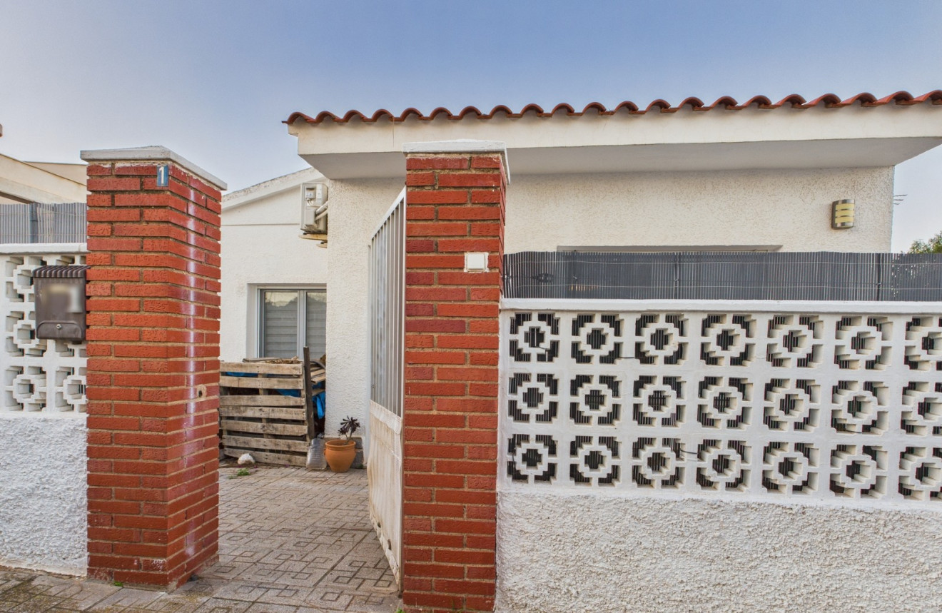 Resale - Villa - El Carmoli - El carmoli