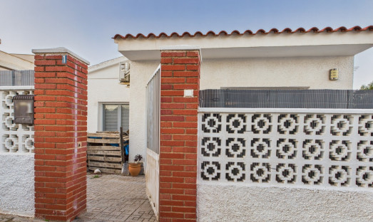 Resale - Villa - El Carmoli - El carmoli