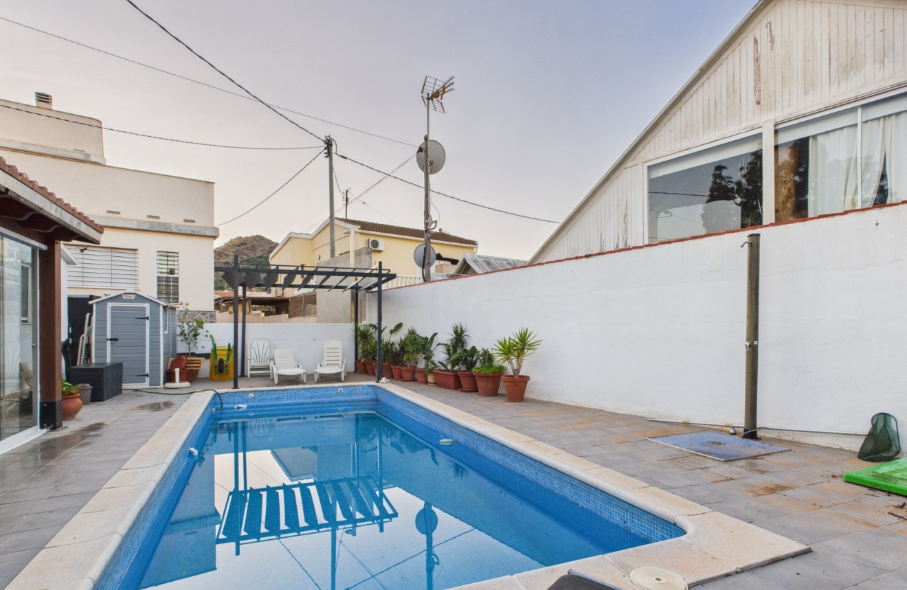 Resale - Villa - El Carmoli - El carmoli