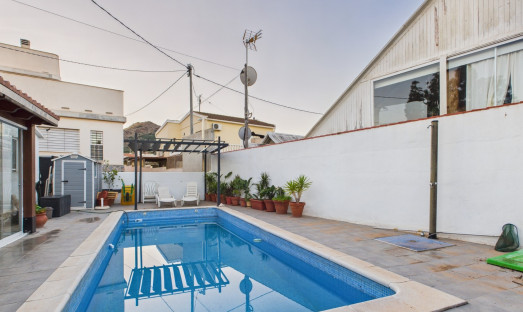 Resale - Villa - El Carmoli - El carmoli