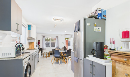 Resale - Villa - El Carmoli - El carmoli