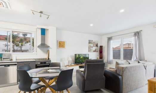 Resale - Villa - El Carmoli - El carmoli