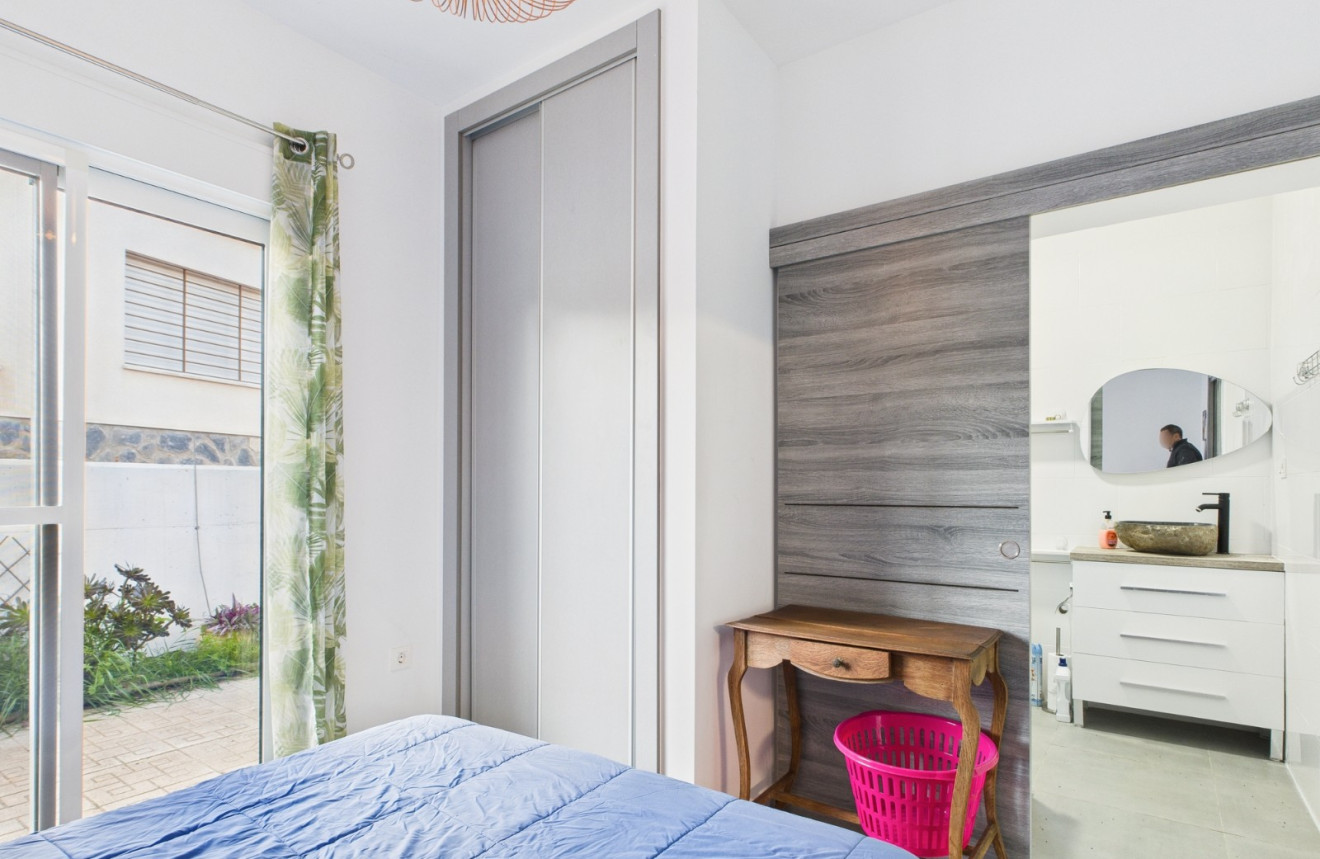 Resale - Villa - El Carmoli - El carmoli