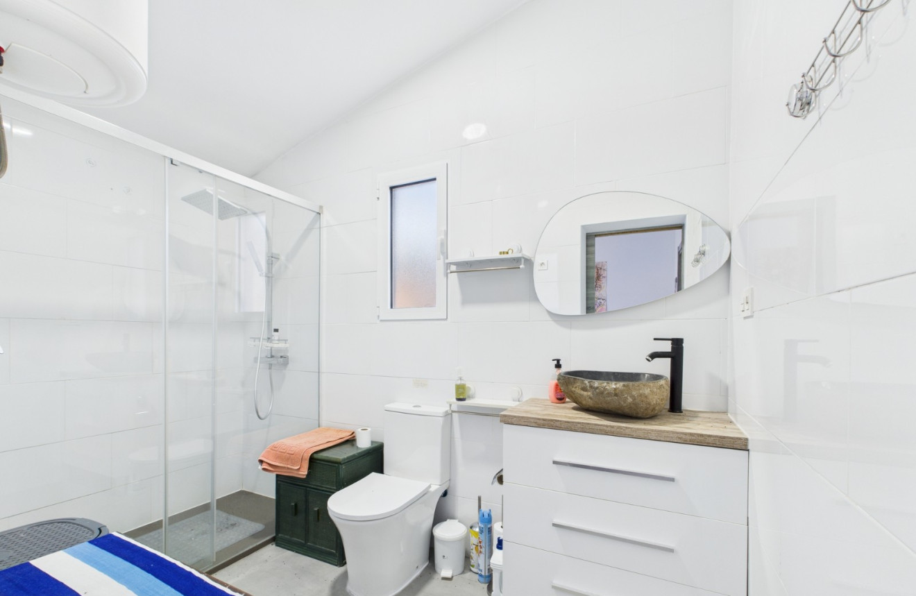 Resale - Villa - El Carmoli - El carmoli