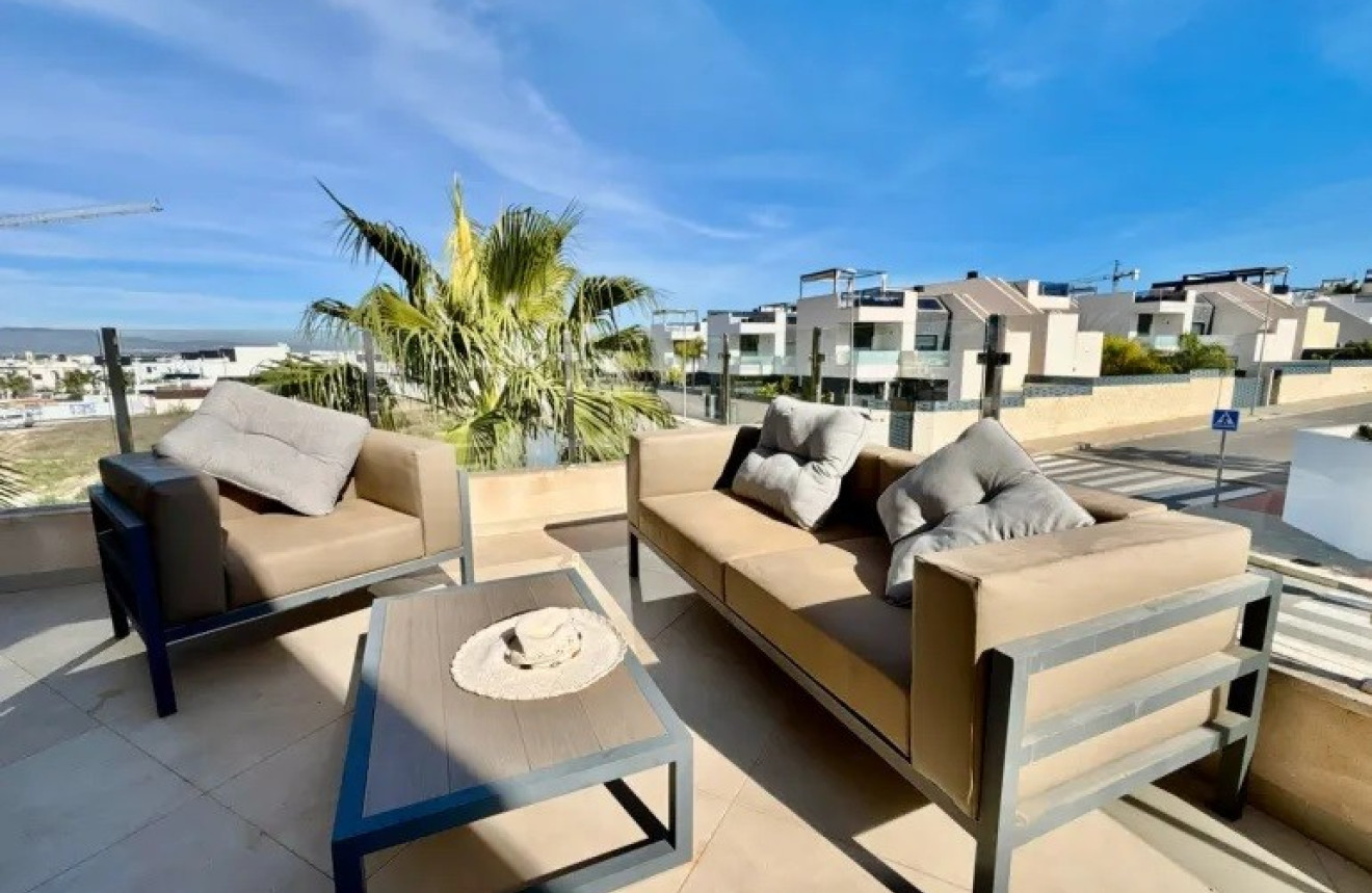 Resale - Villa - Benijofar