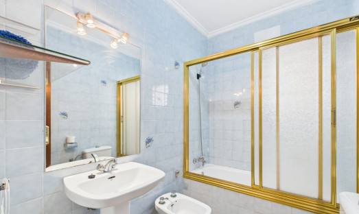 Wiederverkauf - Stadthaus - 