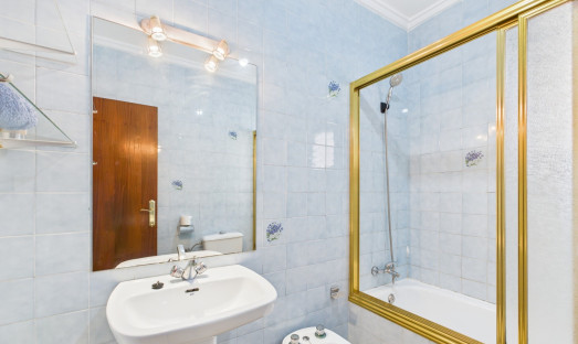 Wiederverkauf - Stadthaus - 