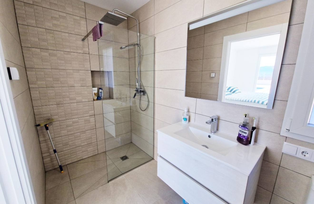 Obra nueva - Villa - Pinoso