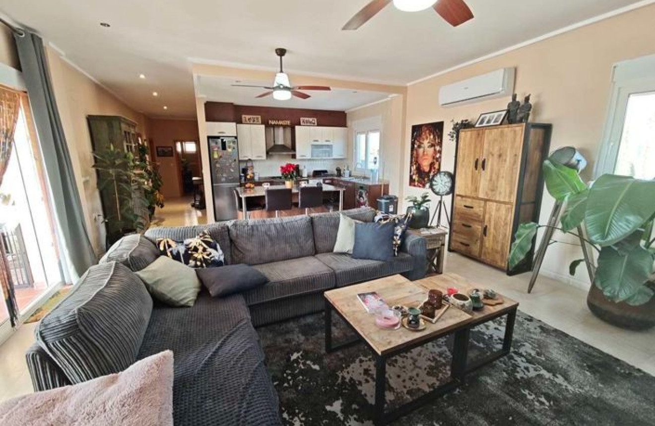 Herverkoop - Villa - Sax