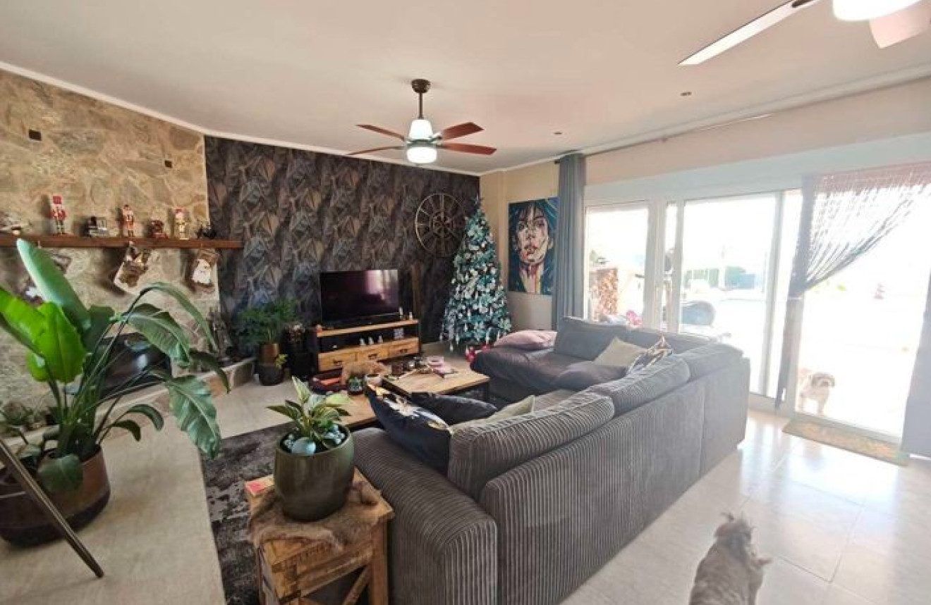 Herverkoop - Villa - Sax