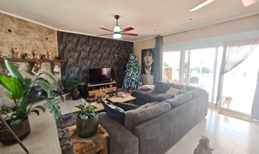 Herverkoop - Villa - Sax