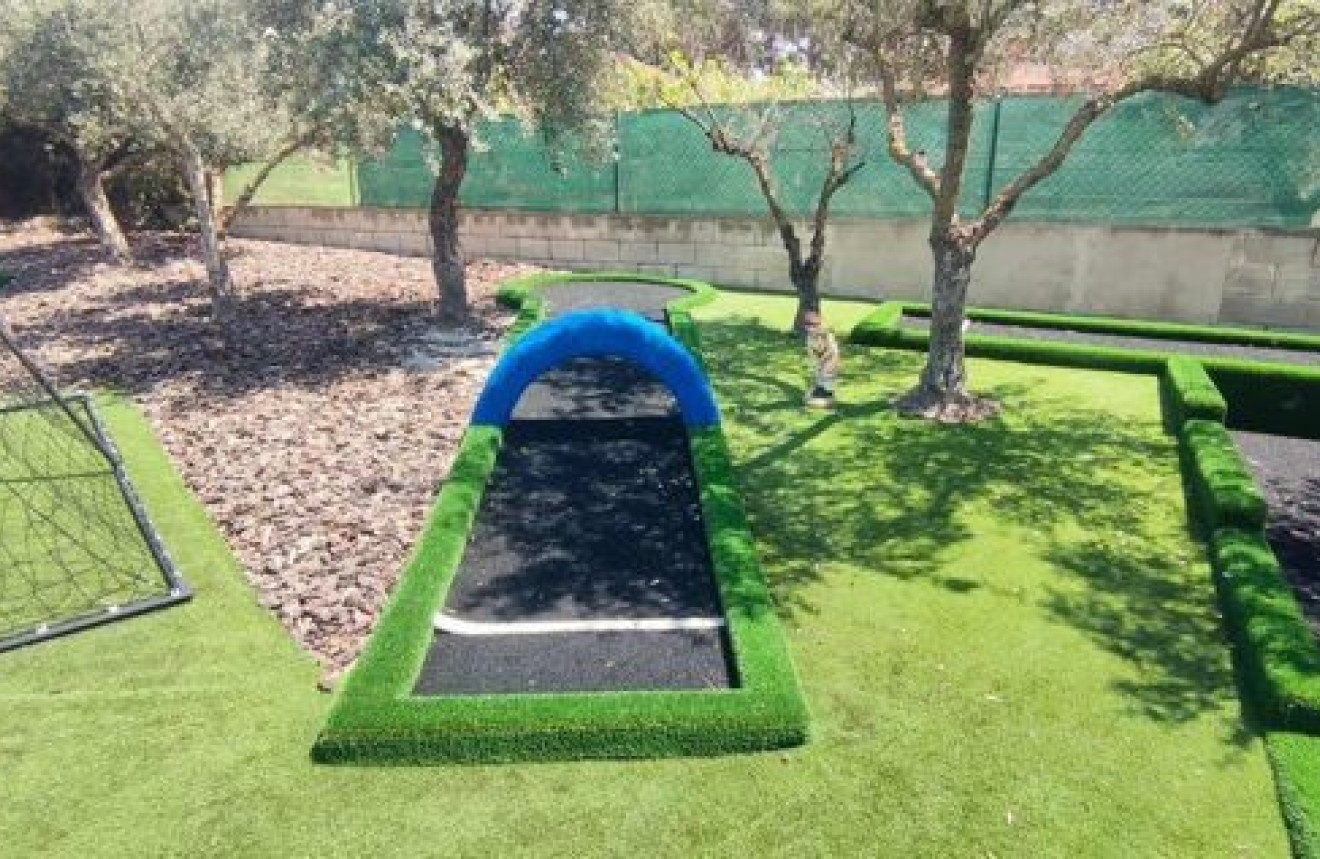 Wiederverkauf - Villa - Sax