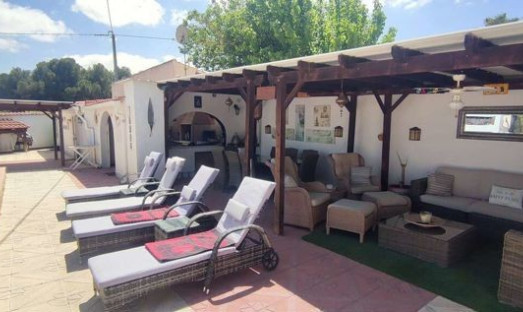 Wiederverkauf - Villa - Sax