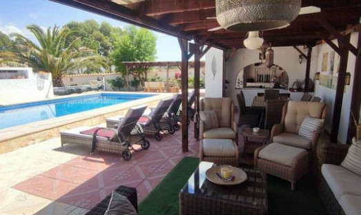 Wiederverkauf - Villa - Sax