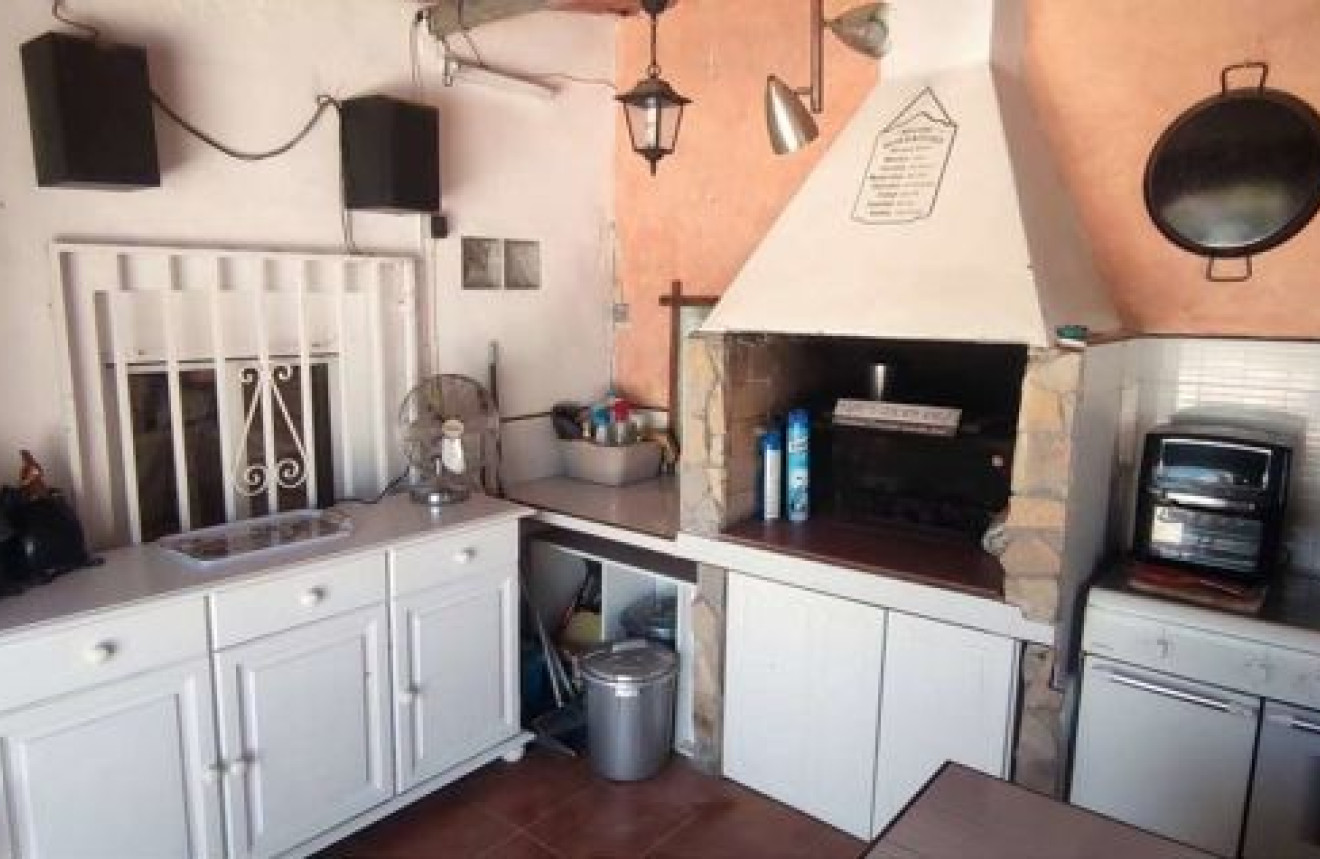 Wiederverkauf - Villa - Sax