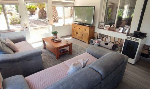 Wiederverkauf - Villa - Sax