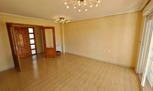 Reventa - Villa - Pinoso