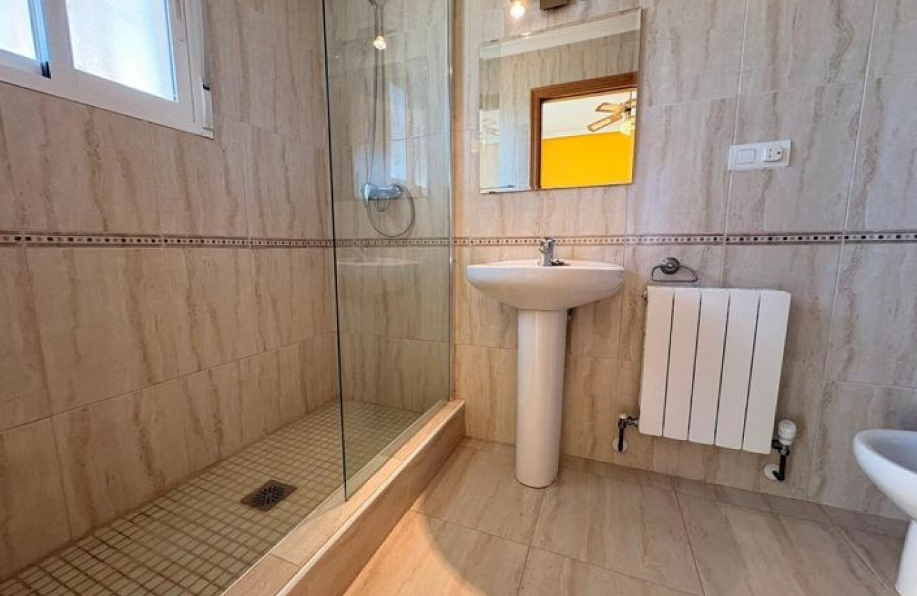 Reventa - Villa - Pinoso