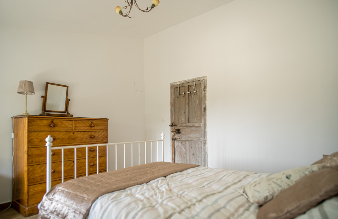 Resale - Villa - Pinoso