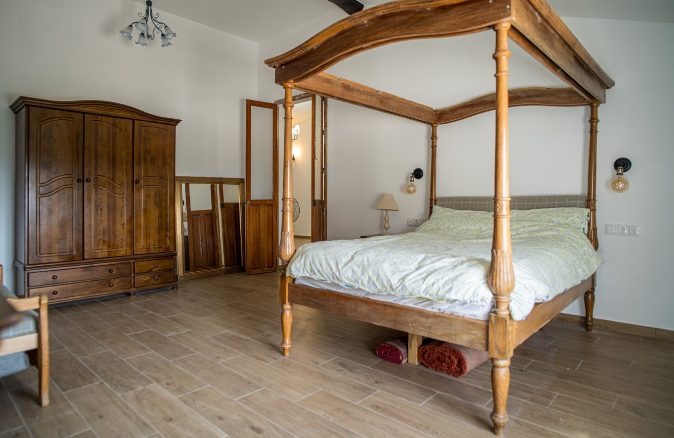 Resale - Villa - Pinoso