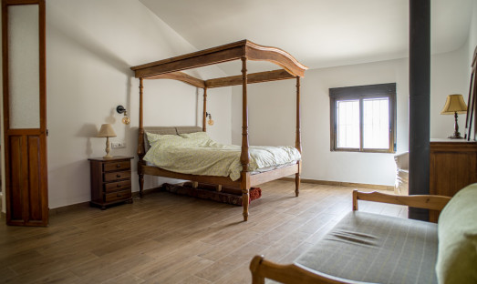 Resale - Villa - Pinoso