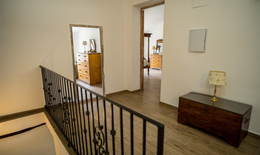 Resale - Villa - Pinoso