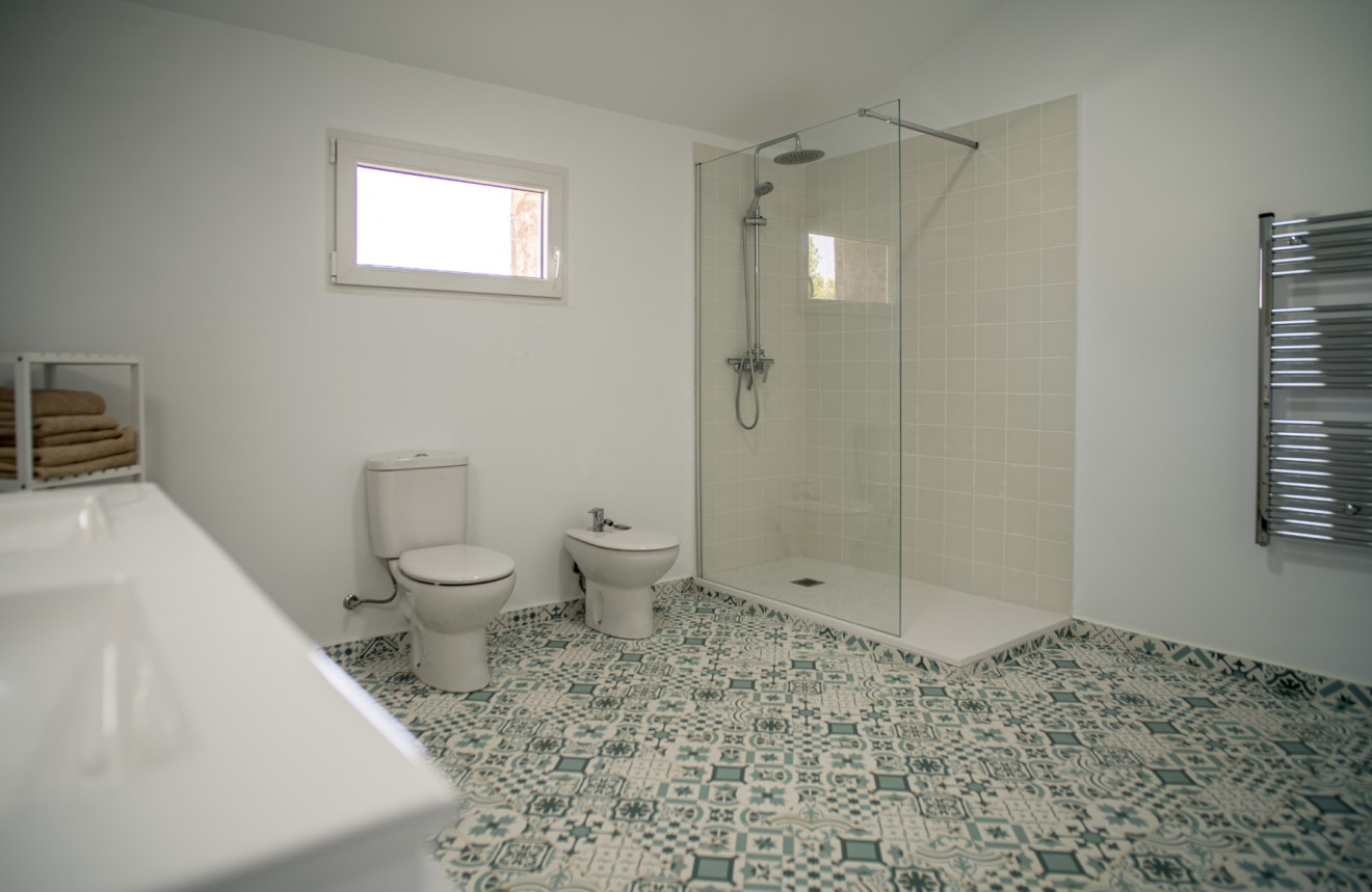 Resale - Villa - Pinoso